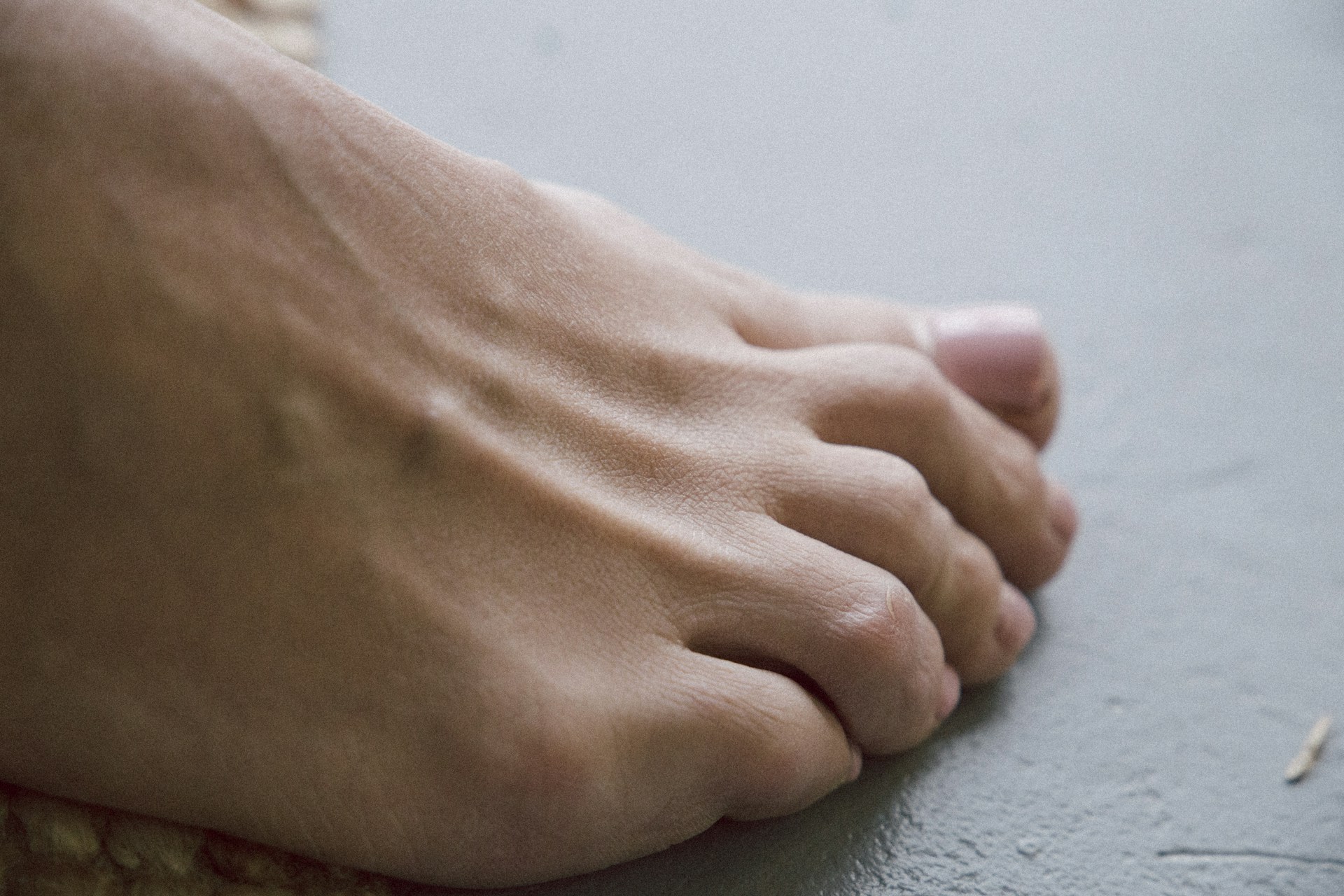 Shockwave Therapy – A Non-Invasive Solution for Persistent Foot and Ankle Pain